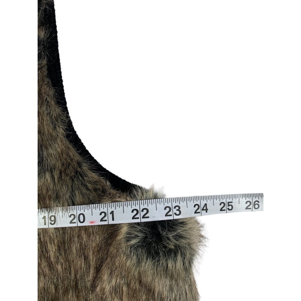 Lisa International Women's Fuzzy Front Warm Vest - Picture 6 of 7